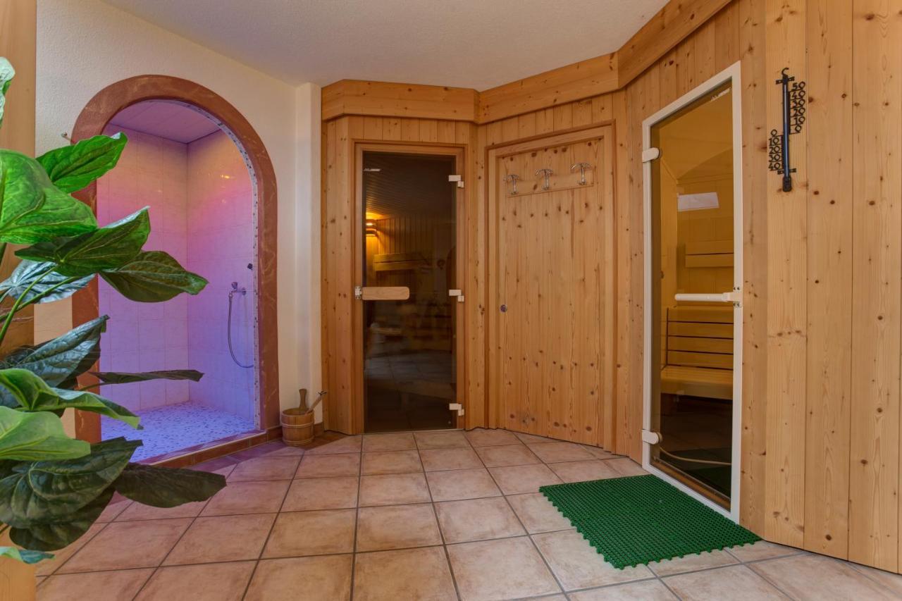 Pension Roman Pettneu am Arlberg Exterior photo