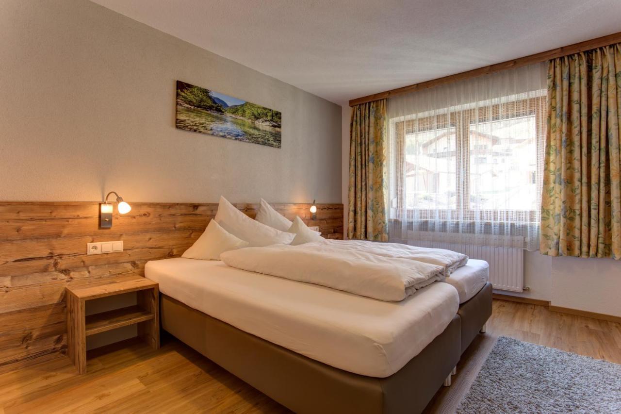 Pension Roman Pettneu am Arlberg Exterior photo